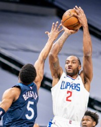  森林狼末段崩盘错失晋级良机  