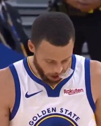  湖人主场击败勇士锁定西部榜首  