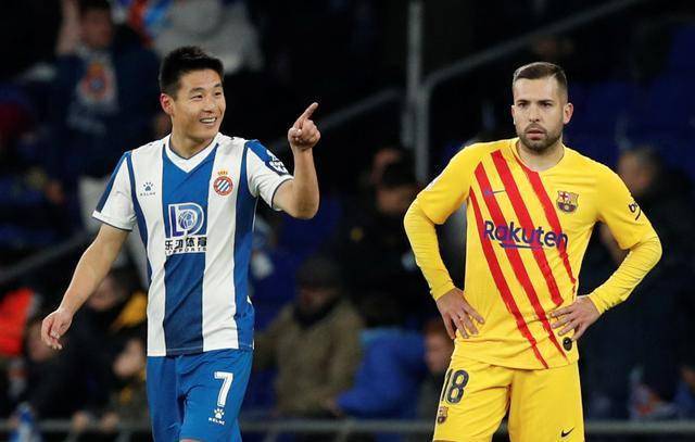  法兰克福逆转取胜展韧性，德甲保级形势愈发胶着